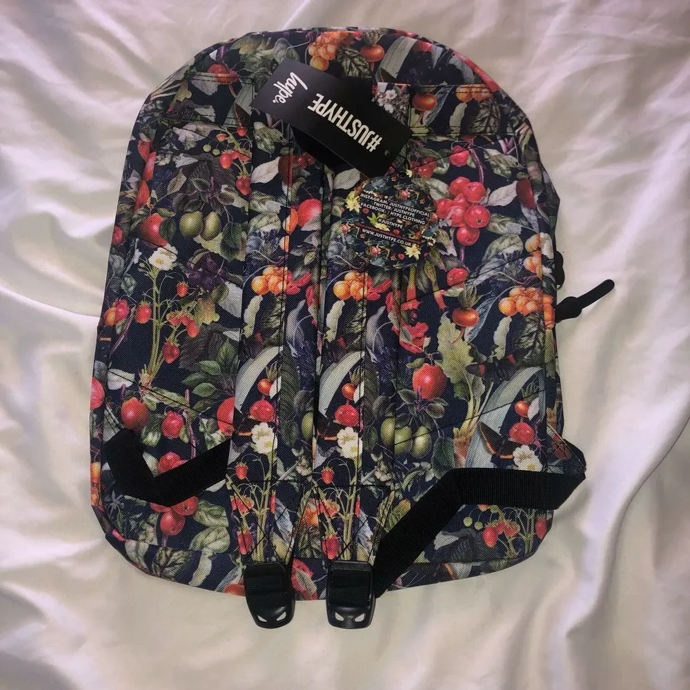 HYPE Floral Orchard Garden Backpack Rucksack‎